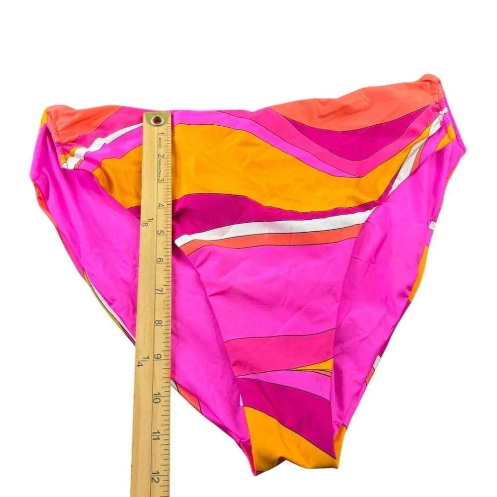 Trina Turk make bold